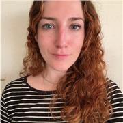 Profesora de dibujo para niños